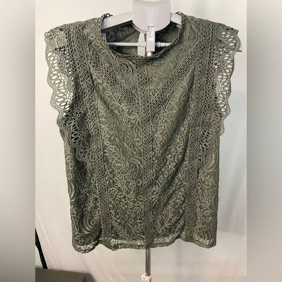 Beautiful green lace top- cable and gauge size L - Picture 1 of 13